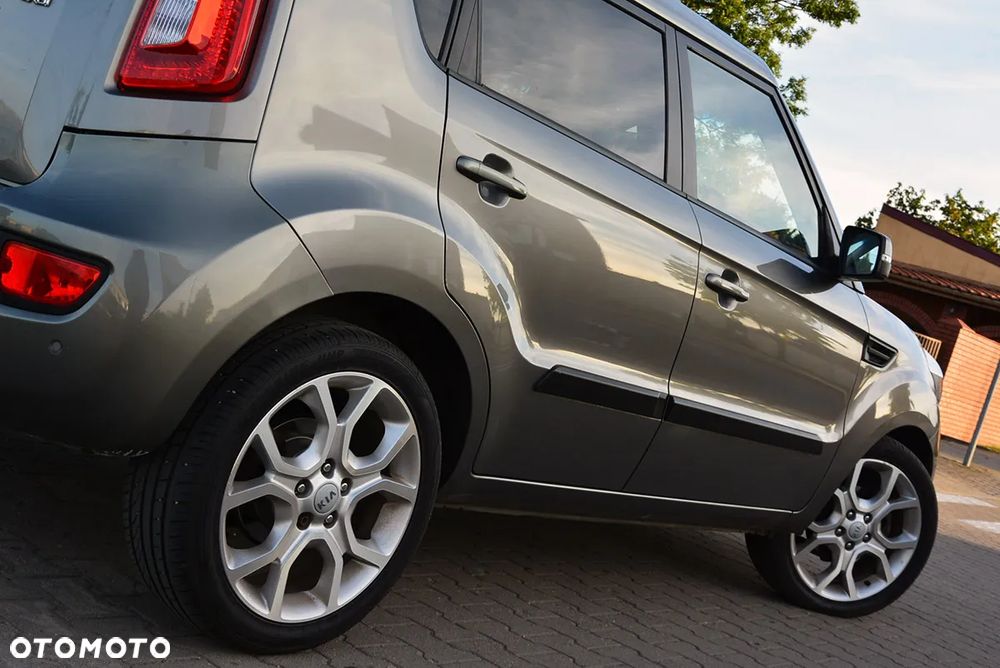 Kia Soul 1.6 CRDi XL EU5 - 14