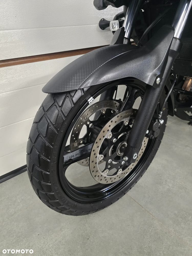Suzuki V-STROM - 14