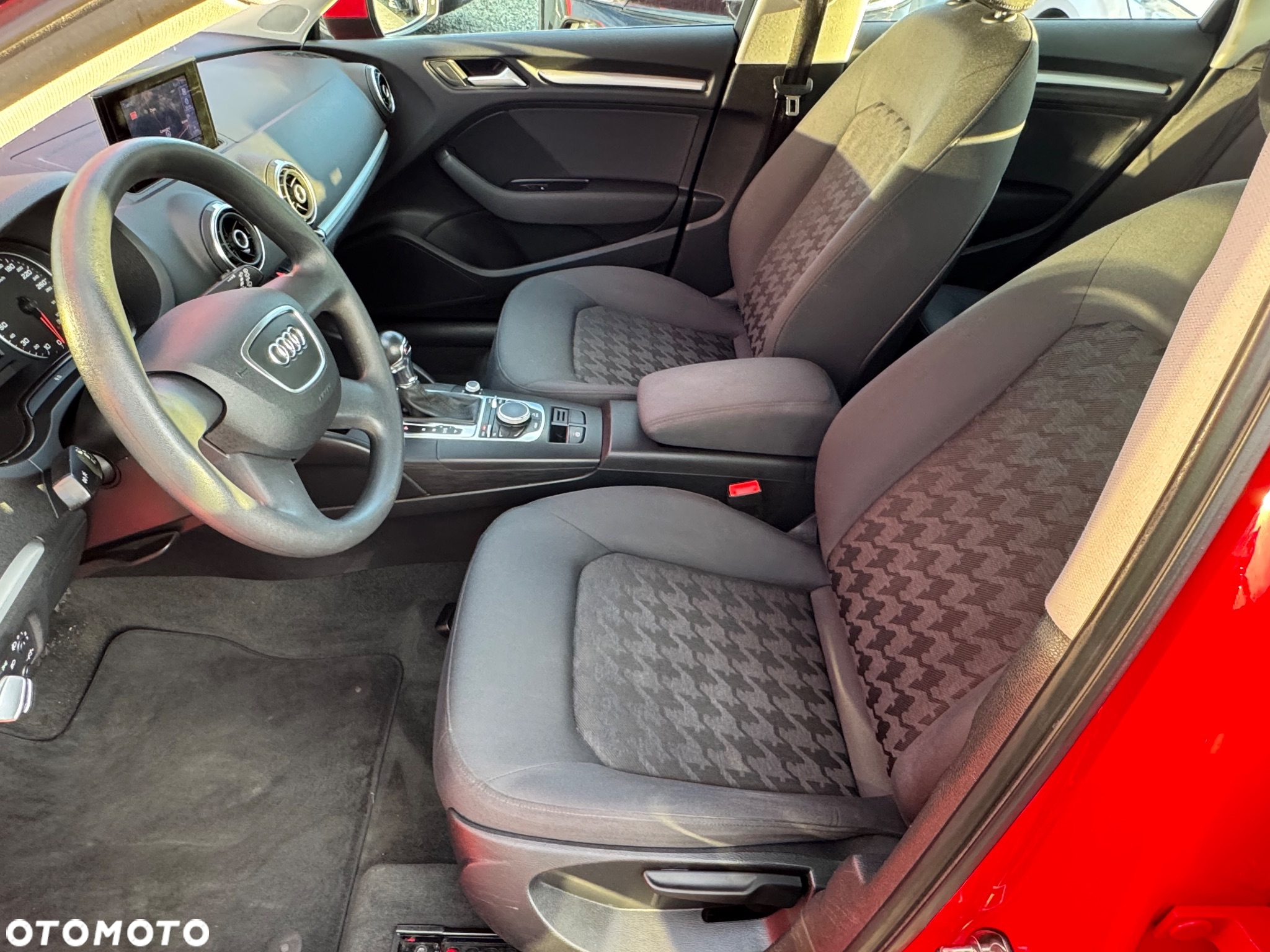 Audi A3 1.2 TFSI Sportback S tronic Attraction - 10