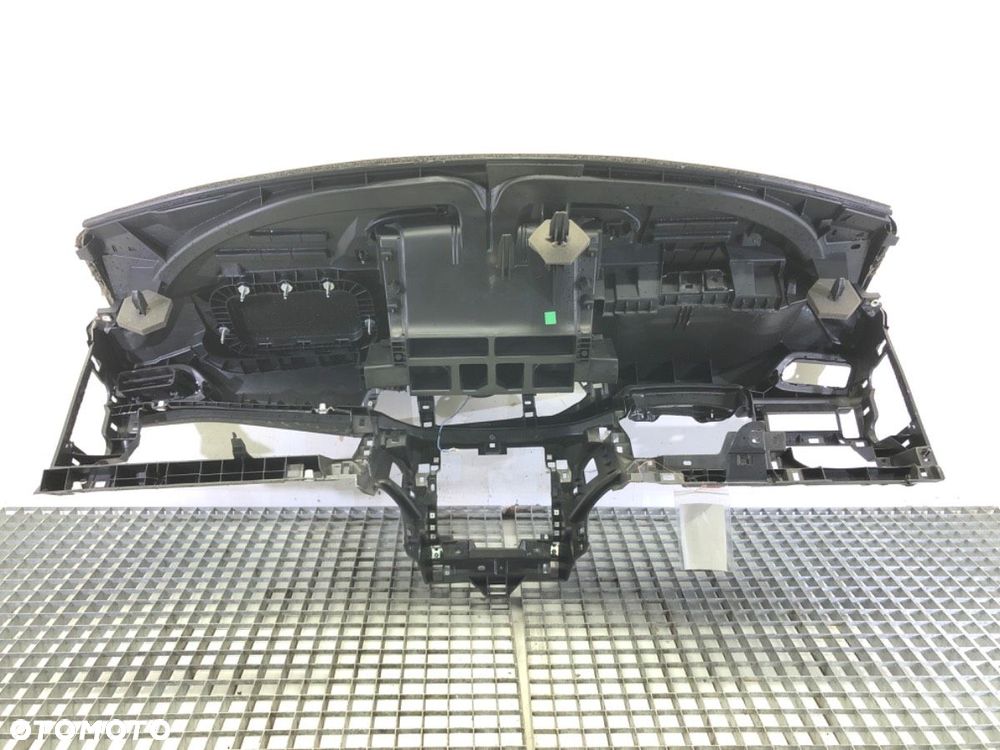 KOKPIT  PEUGEOT 308 SW II (LC_, LJ_, LR_, LX_, L4_) 2014 - 2021 1.6 BlueHDi 120 88 kW [120 KM] olej - 4