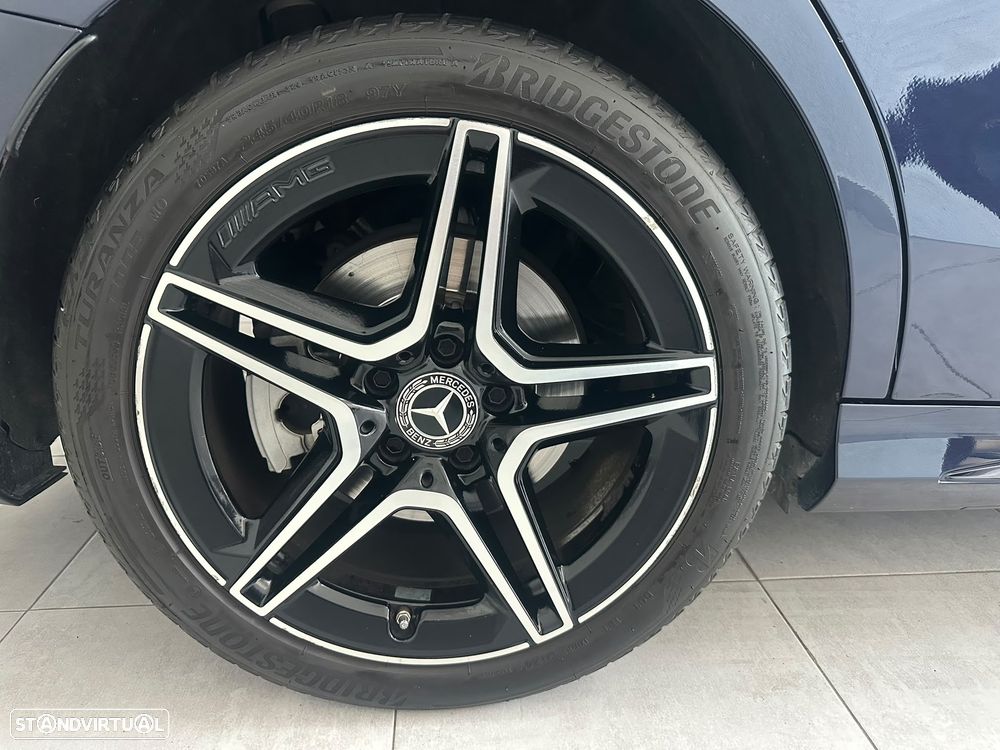 Mercedes-Benz C 300 - 40
