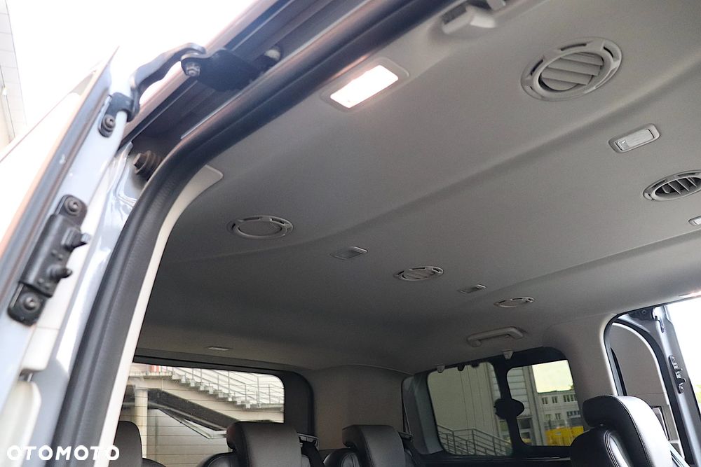 Ford Tourneo Custom 2.0 EcoBlue L1 Titanium SelectShift - 16