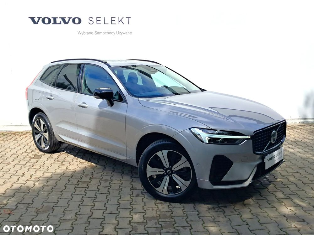 Volvo XC 60 T6 Plug-In Hybrid AWD Plus Dark - 9
