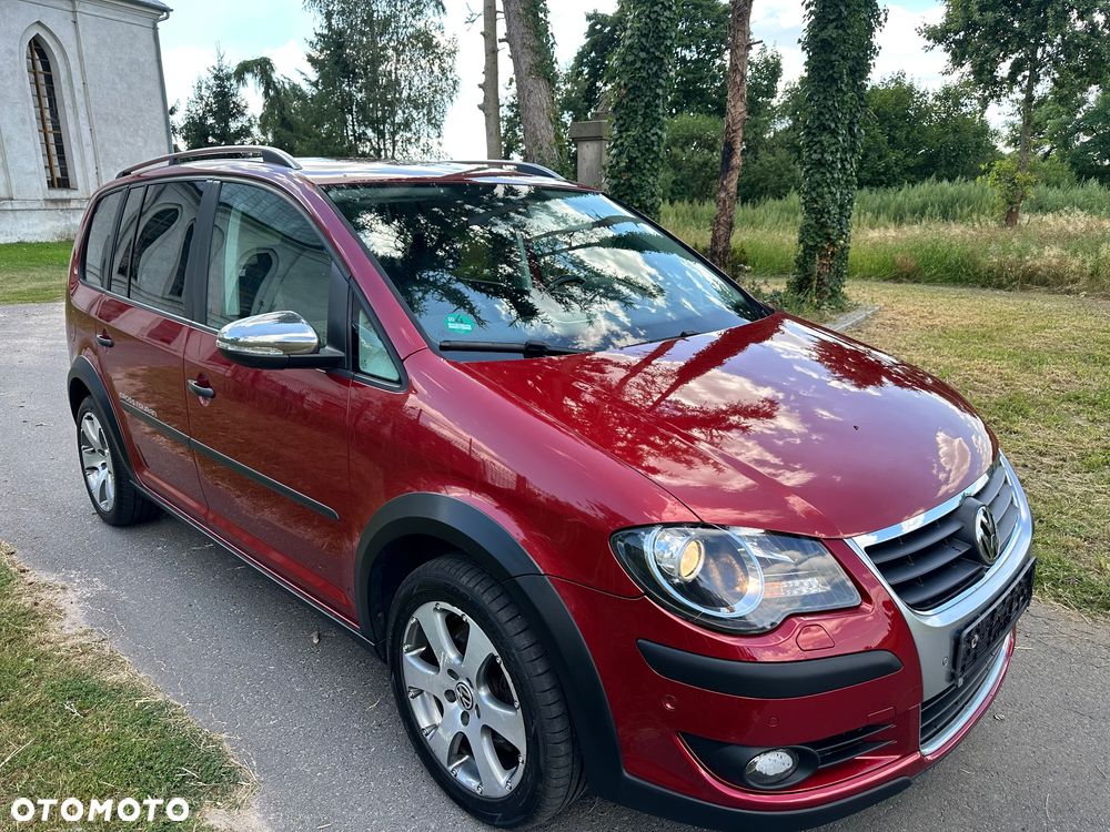 Volkswagen Touran 1.4 TSI DSG Cross - 19