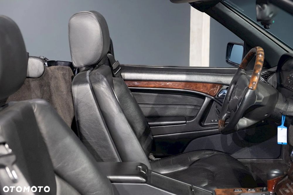 Mercedes-Benz SL - 18