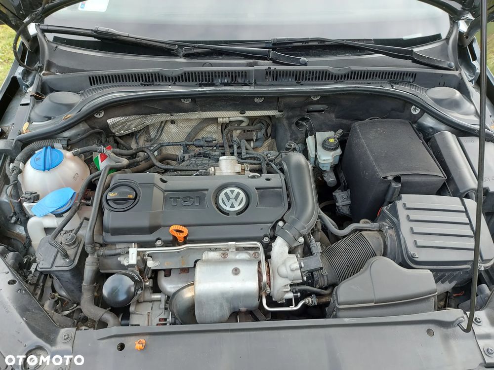 Volkswagen Jetta 1.4 TSI Comfortline - 6