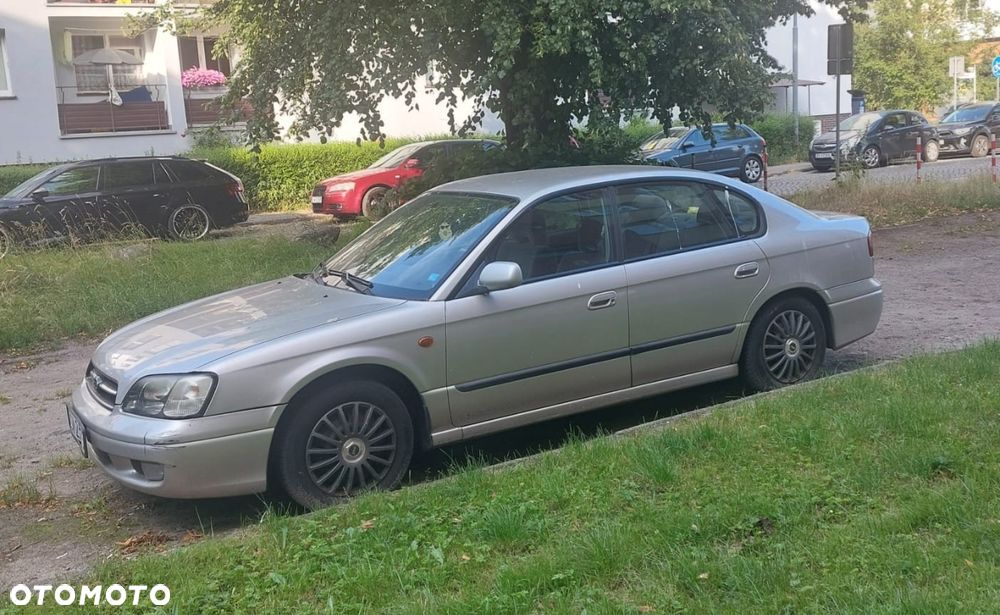 Subaru Legacy - 4