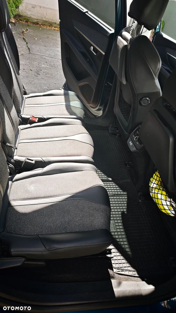 Peugeot 5008 1.2 PureTech Allure S&S EAT8 - 20