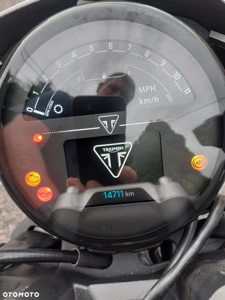 Triumph Trident - 6