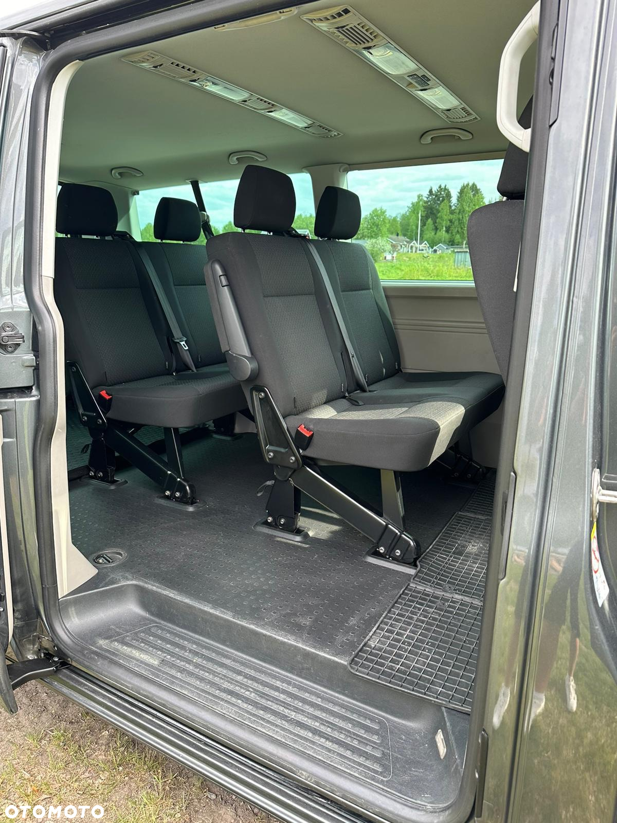 Volkswagen Caravelle 2.0 TDI L1 Comfortline Mixt - 5