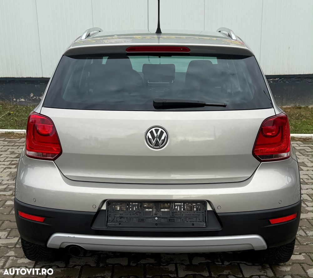 Volkswagen Polo - 6