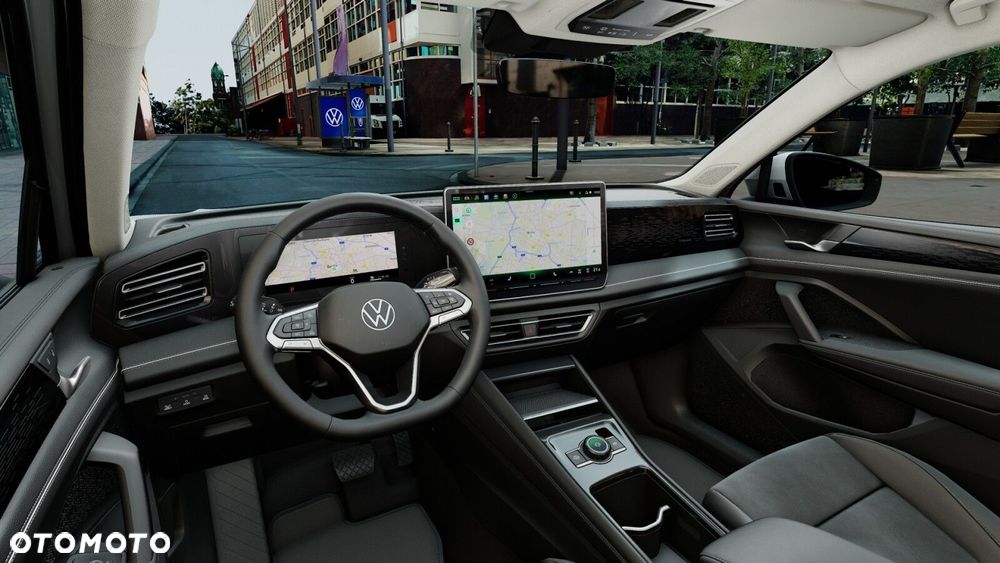 Volkswagen Tiguan - 10