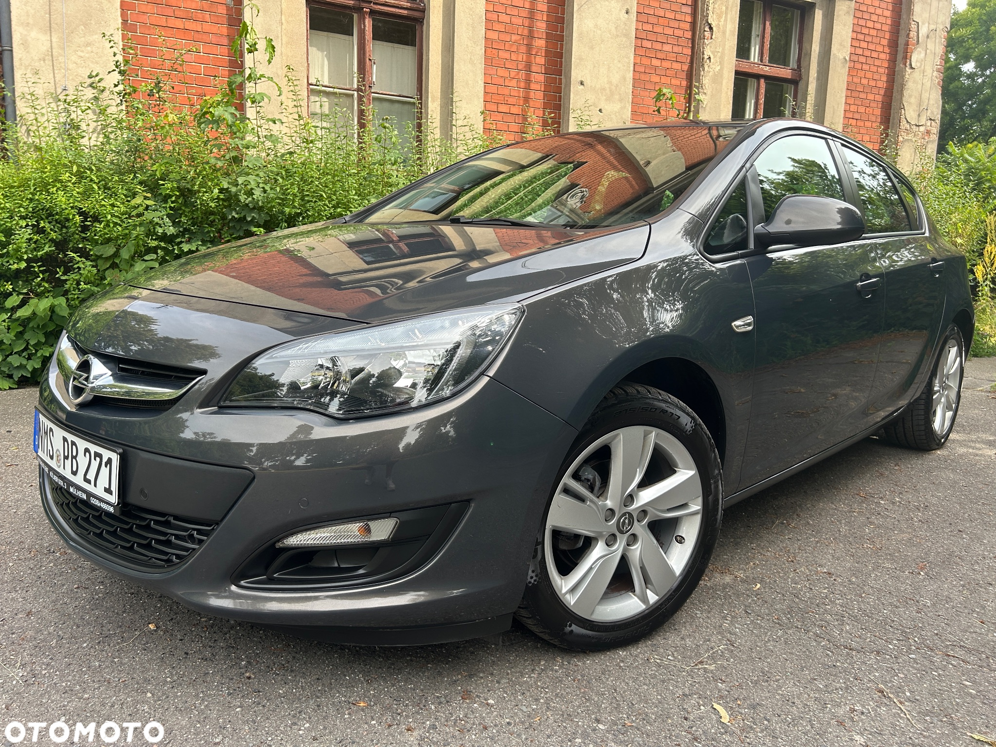 Opel Astra 1.6 Exklusiv - 37