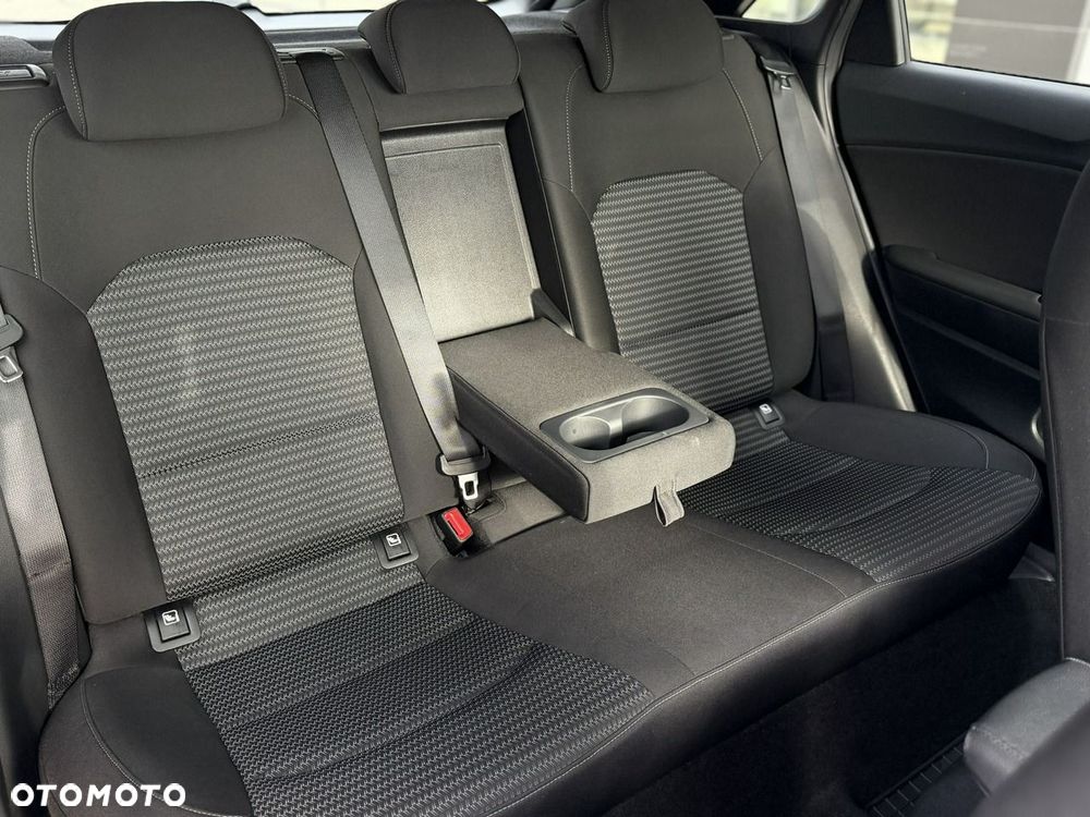 Kia Ceed 1.5 T-GDI M DCT - 17