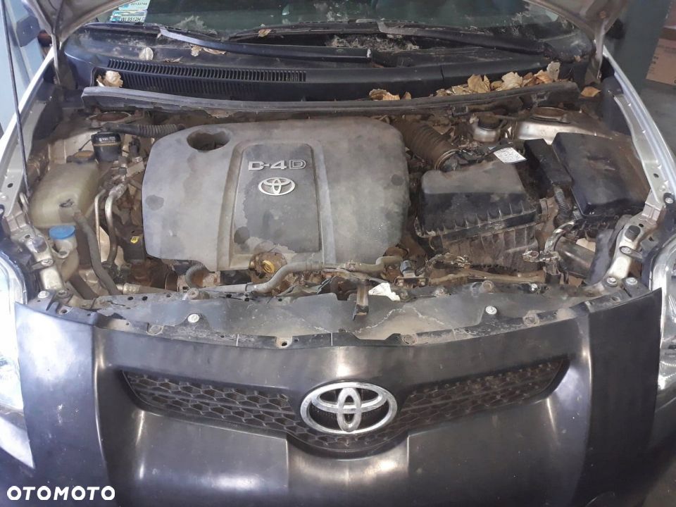 TOYOTA AURIS RADIO FABRYCZNE ORYGINAL CD - 9