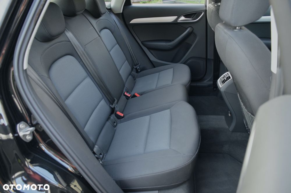 Audi Q3 2.0 TDI Sport - 30