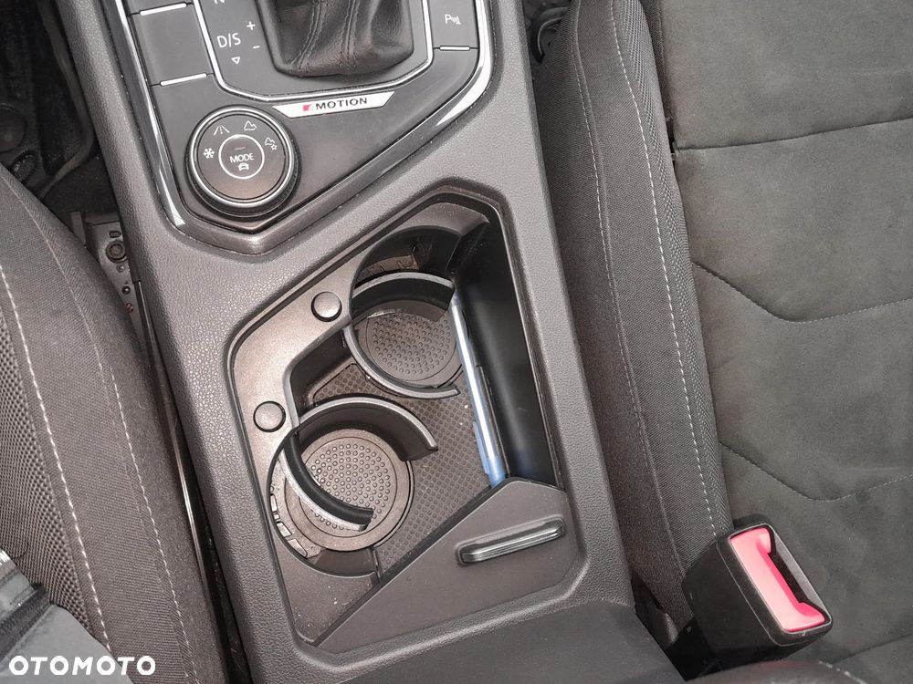 Volkswagen Tiguan 2.0 TDI SCR 4Mot Elegance DSG - 11