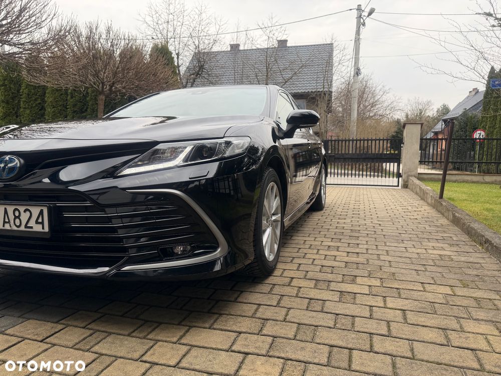 Toyota Camry - 21