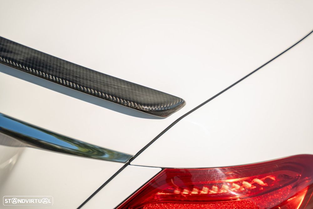 Mercedes-Benz E 220 d AMG - 8