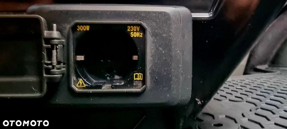 Volkswagen Transporter L1H1 Plus Trendline DSG - 29