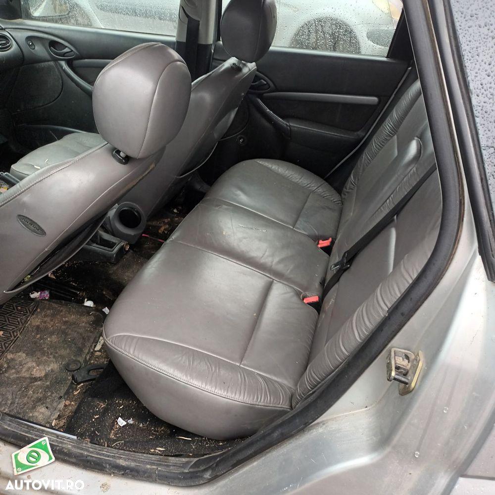 Dezmembrari  Ford FOCUS Mk 1  1998  > 2007 1.6 16V Benzina - 5