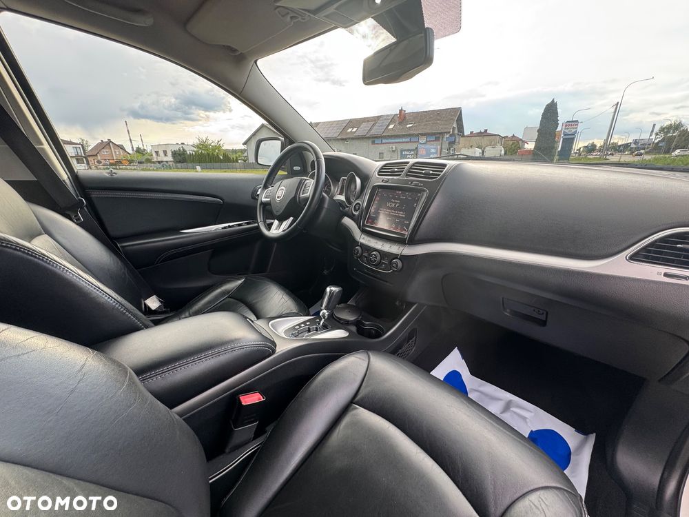 Fiat Freemont 2.0 Multijet Lounge AWD - 9