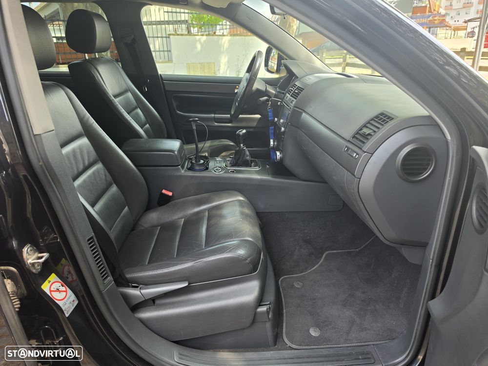 VW Touareg 3.0 TDI V6 - 21