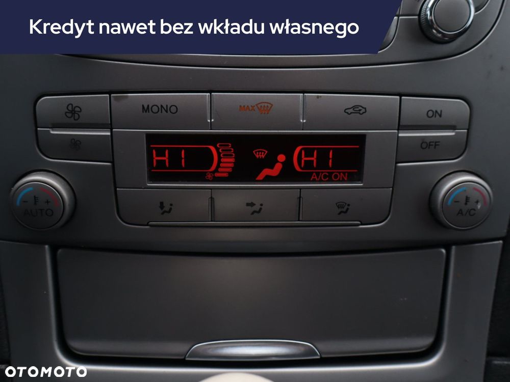 Ford S-Max - 15