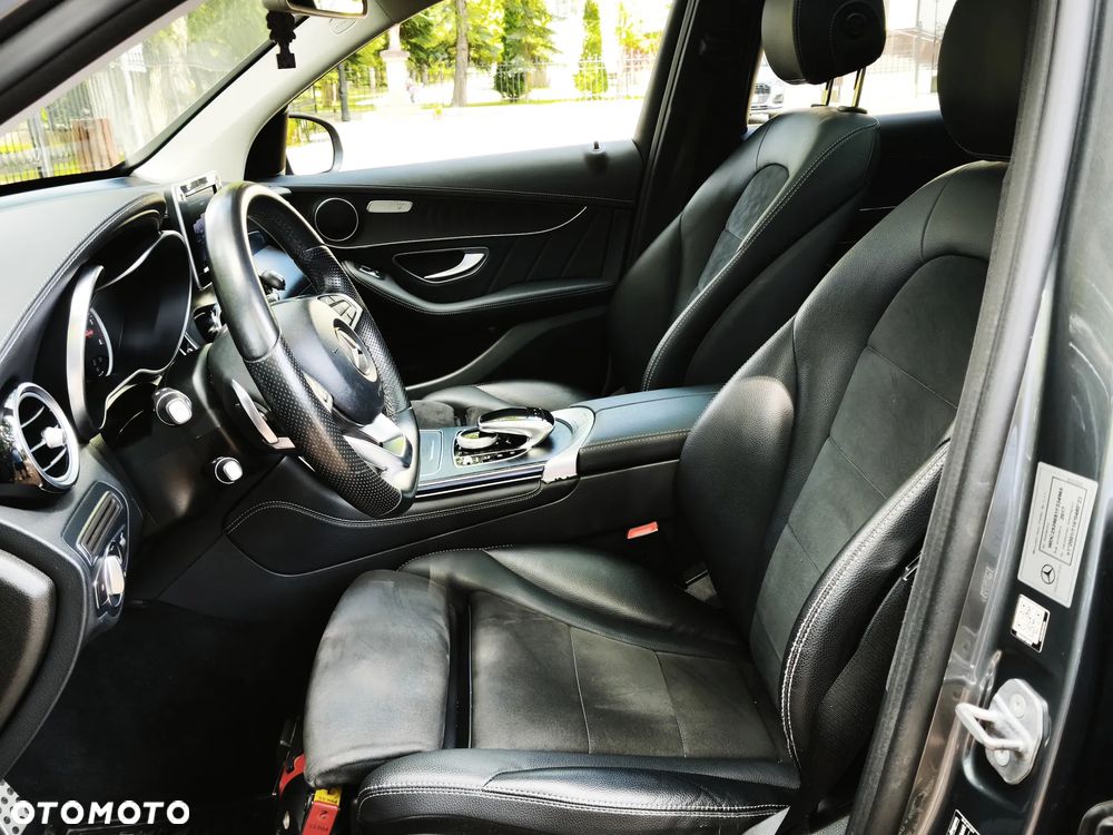 Mercedes-Benz GLC 220 d 4Matic 9G-TRONIC AMG Line - 19