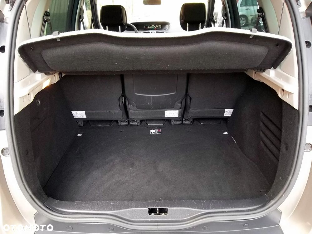 Renault Scenic 1.6 16V 110 LIMITED - 21