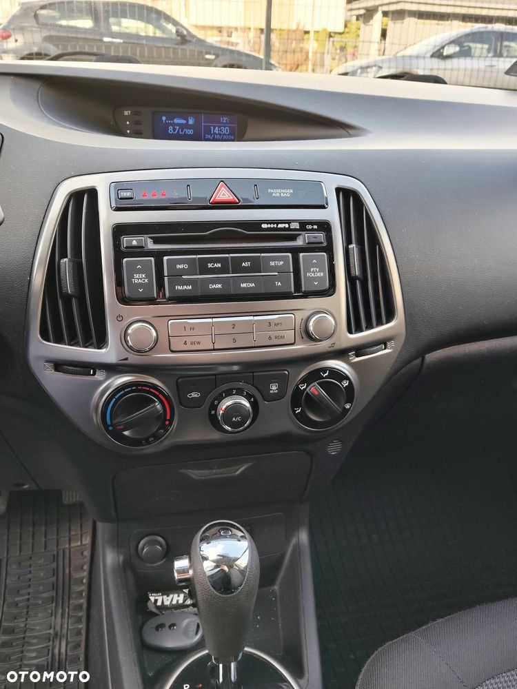 Hyundai i20 1.4 Classic + EU5 - 11