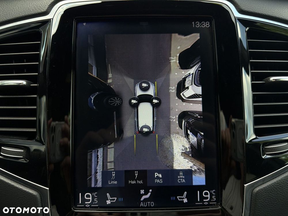 Volvo XC 90 - 28