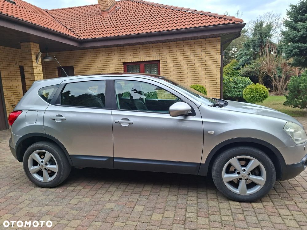 Nissan Qashqai 2.0 dCi Tekna - 2