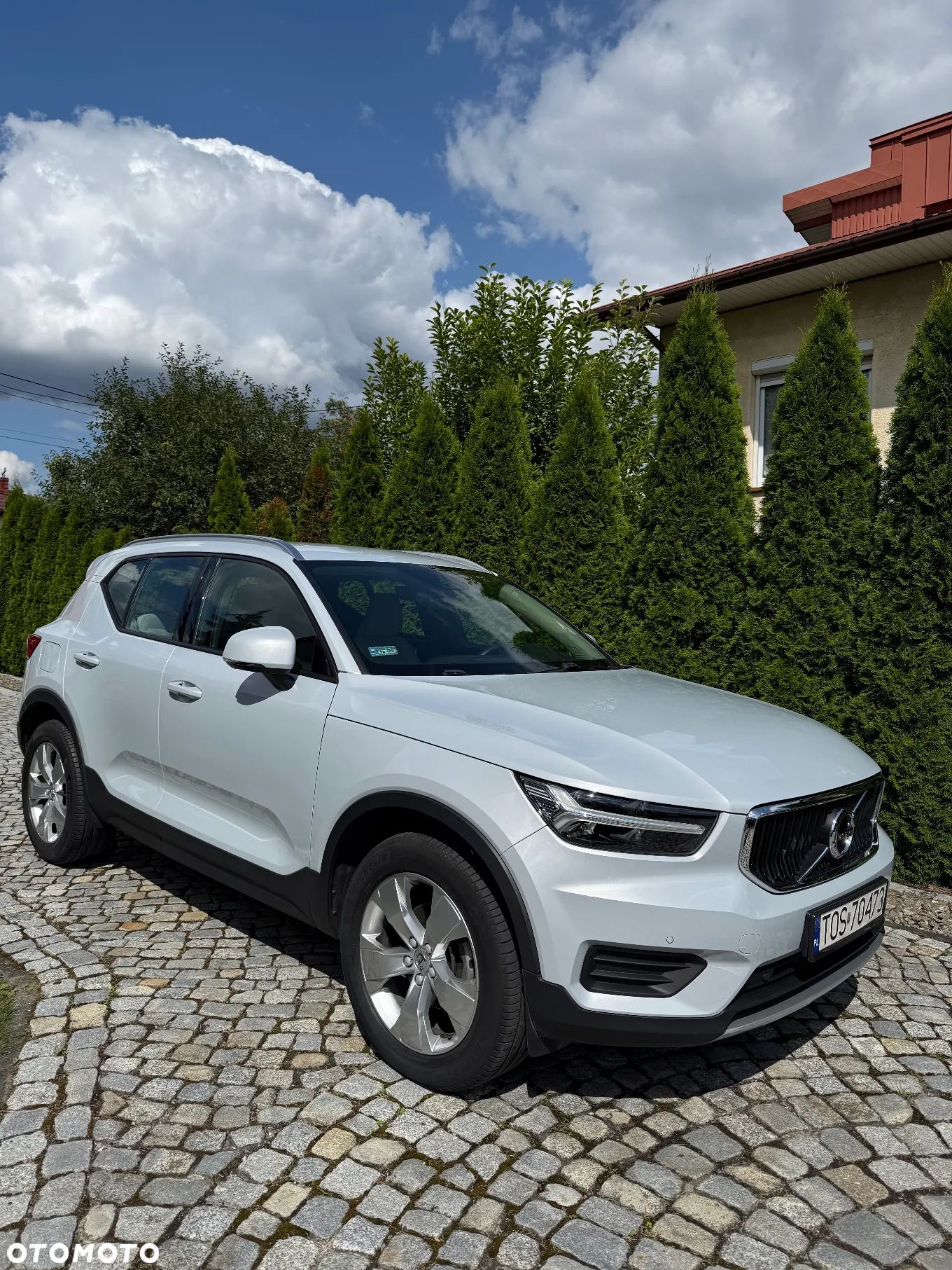 Volvo XC 40 T3 Momentum Pro - 1