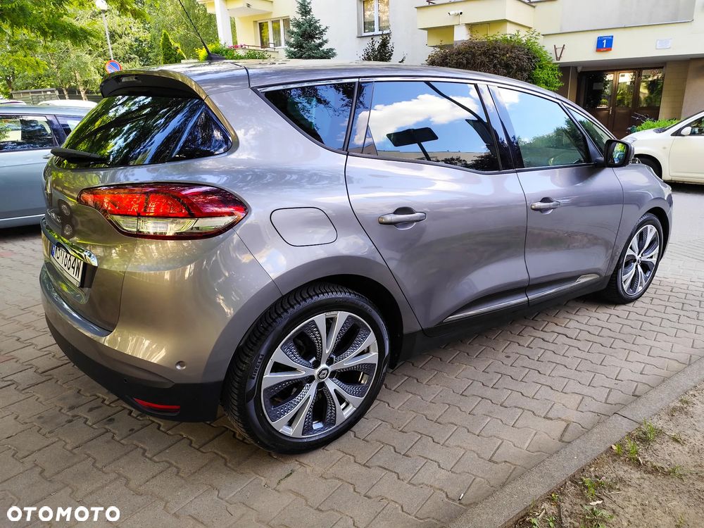 Renault Scenic 1.5 dCi Privilege EDC - 5