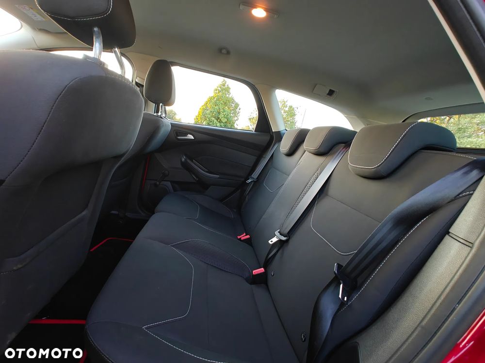 Ford Focus - 10