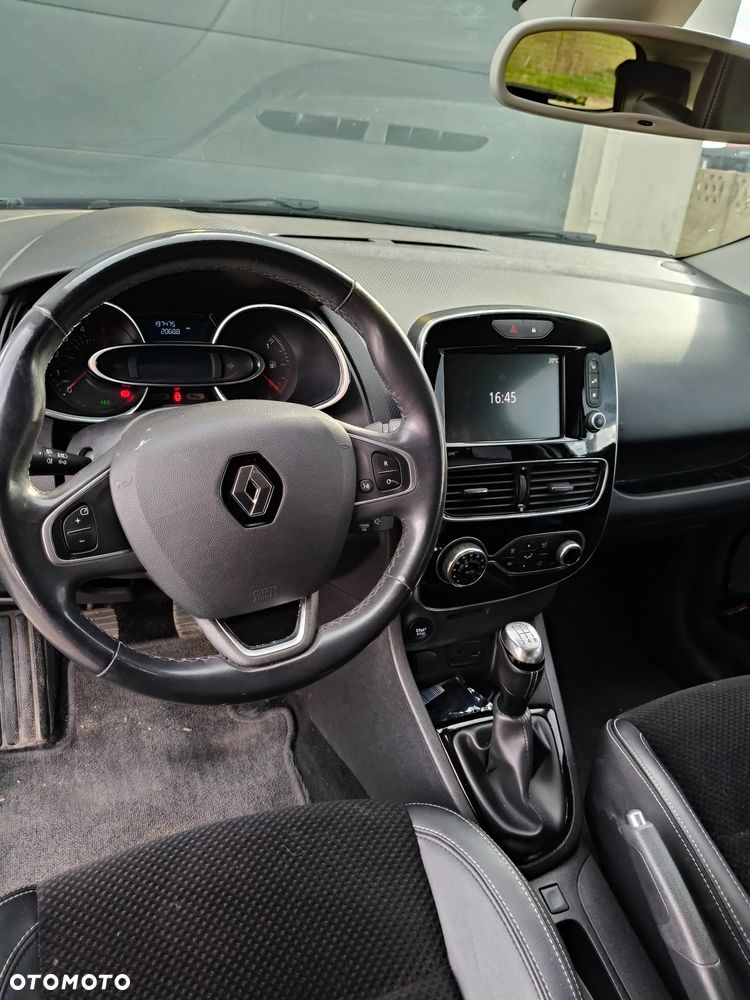 Renault Clio 1.5 dCi Alize - 10