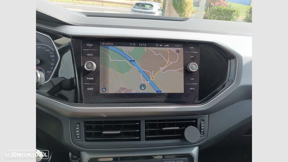 VW T-Cross 1.0 TSI Life - 11