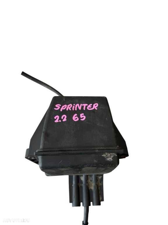 Rezervor vacuum MERCEDES BENZ SPRINTER W906 cod piesa A6510700668 - 3