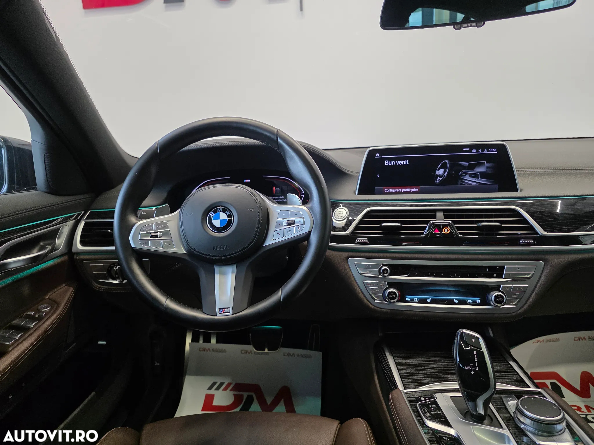 BMW Seria 7 730d xDrive MHEV - 14