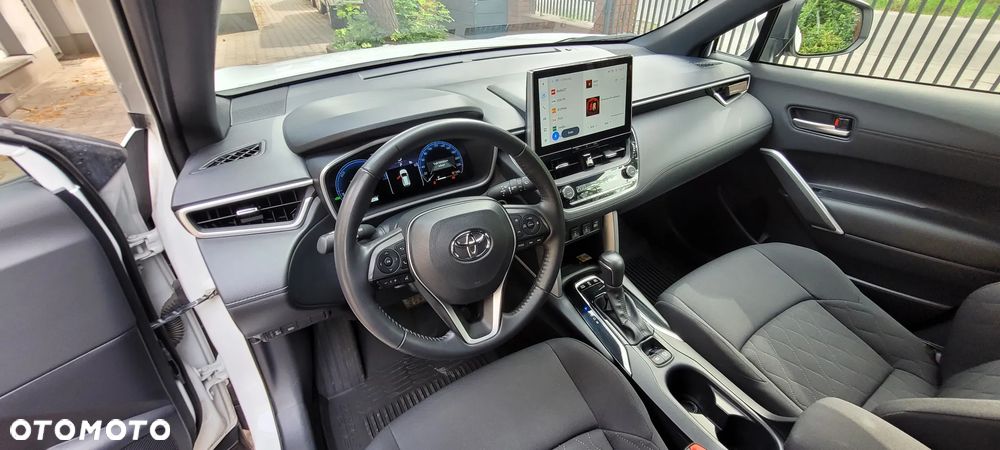 Toyota Corolla Cross 2.0 Hybrid Style AWD - 12