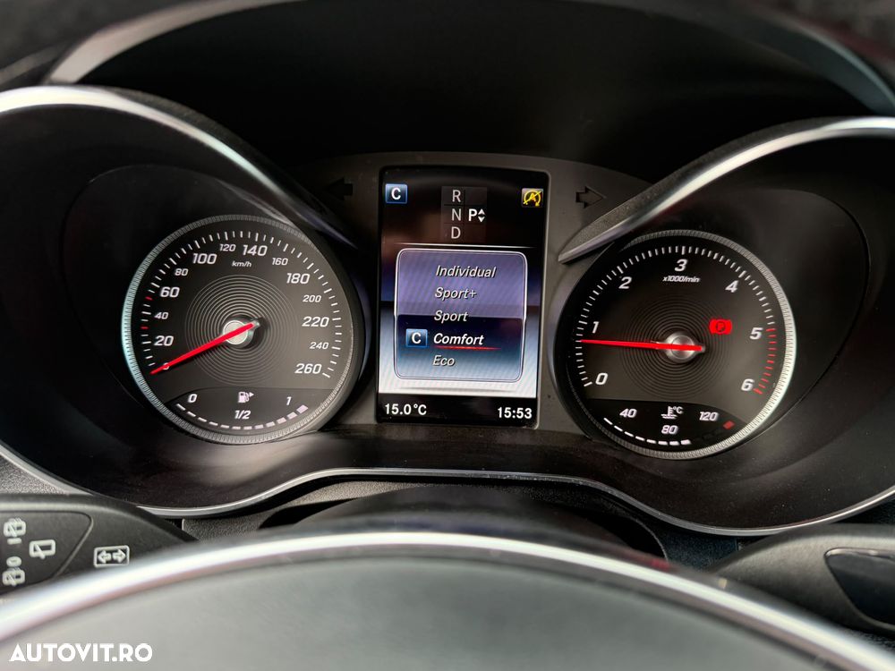 Mercedes-Benz GLC 220 d 4MATIC 9G-TRONIC AMG Line - 12
