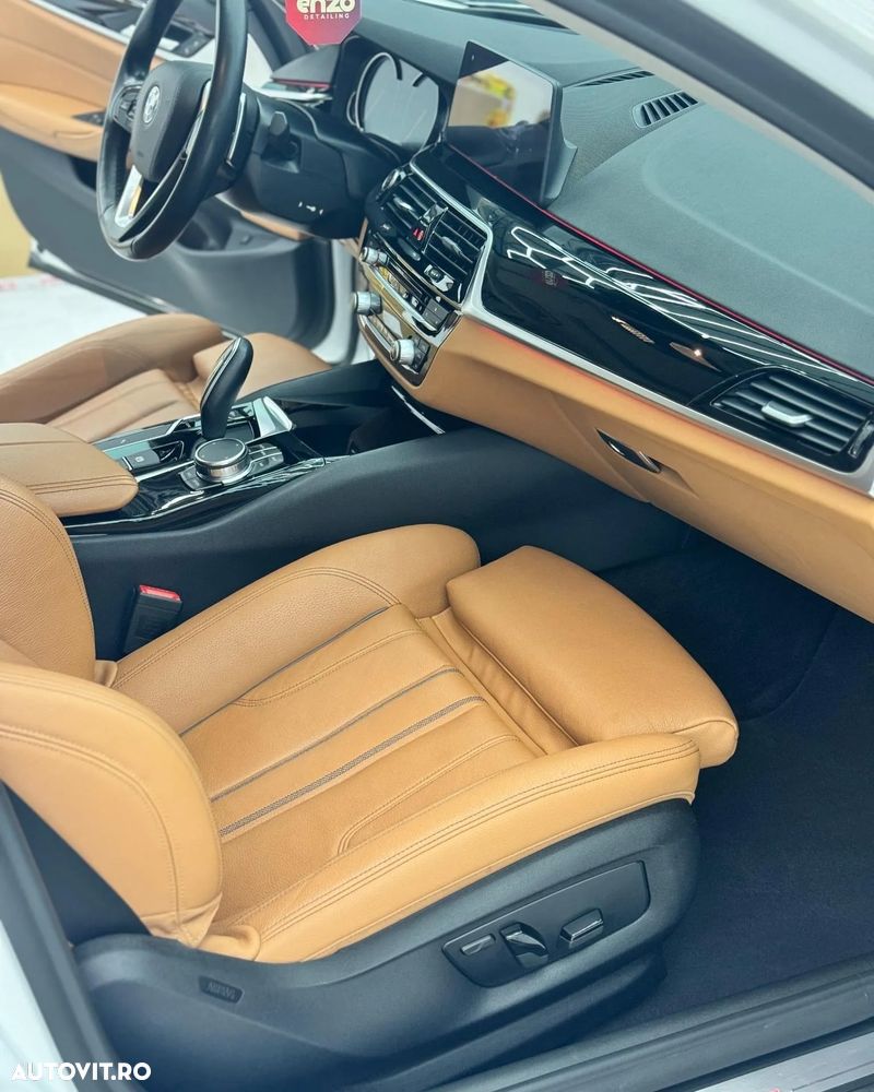 BMW Seria 5 520d AT - 8