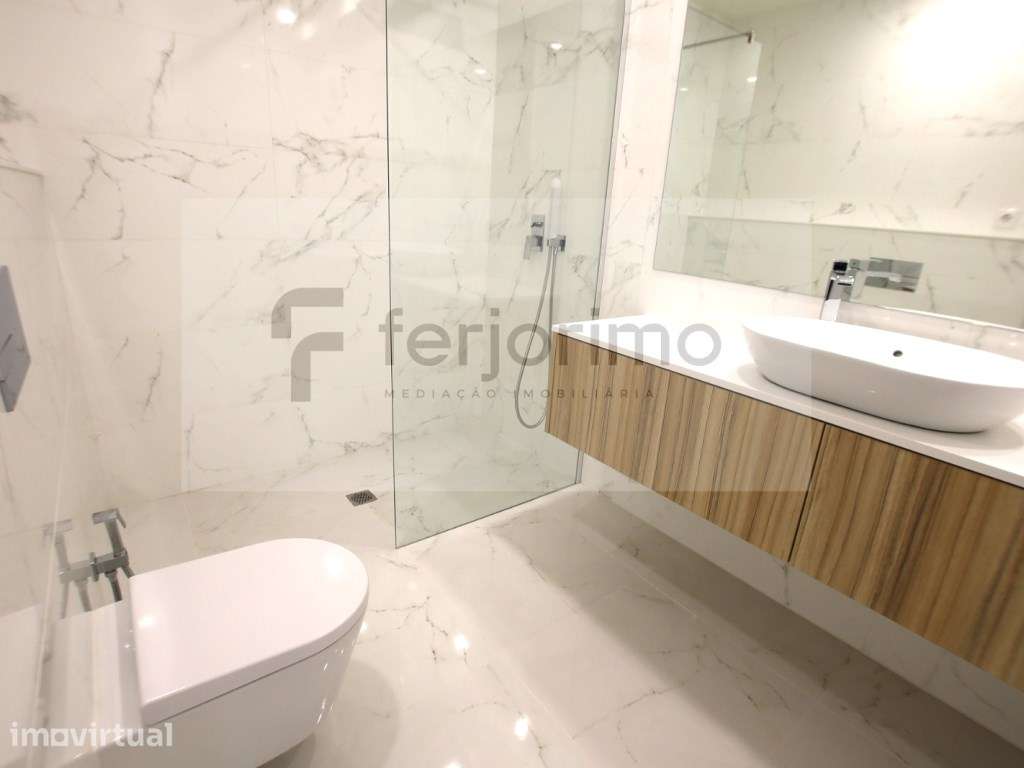 Fantástico apartamento T2 em Creixomil - Grande imagem: 4/43
