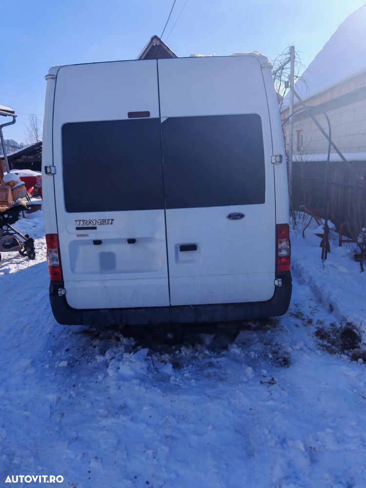 Ford Transit - 1