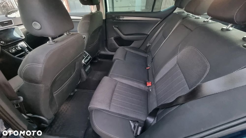 Skoda Superb 1.5 TSI Style DSG - 21