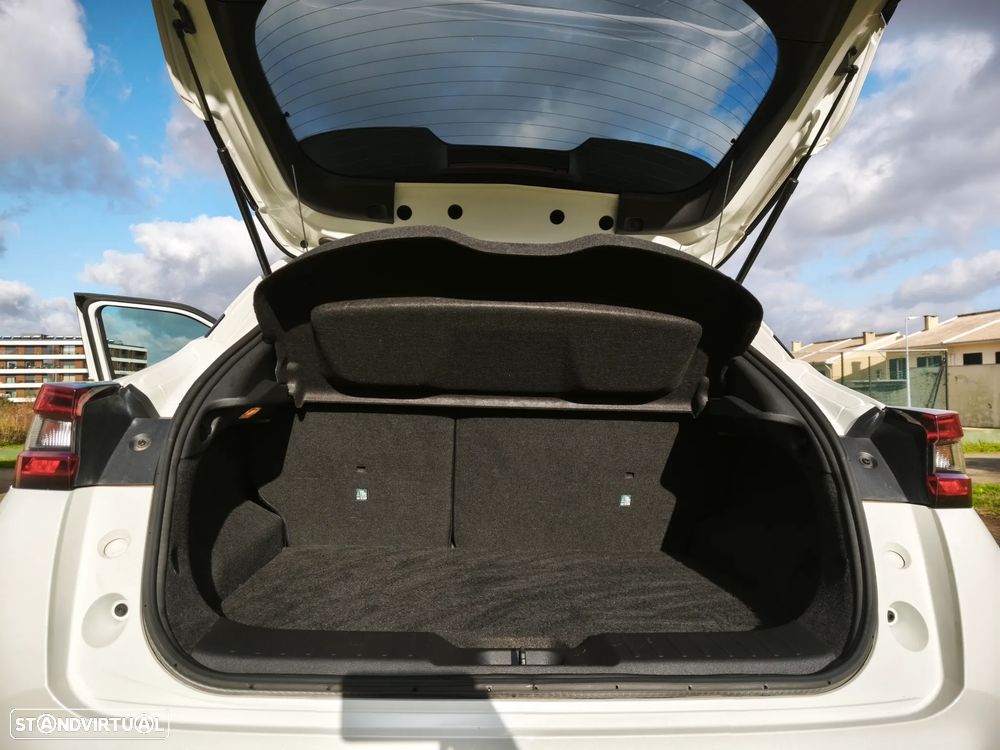 Nissan Juke 1.0 DIG-T N-Connecta - 11