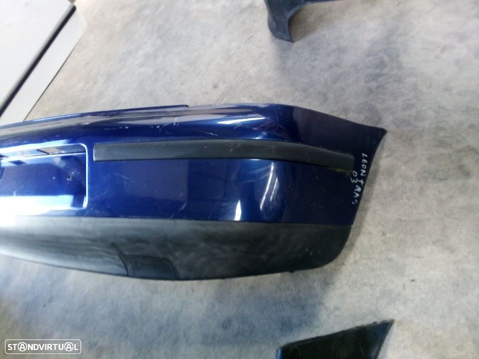 Para choques traseiro Seat Leon 2000 - 2