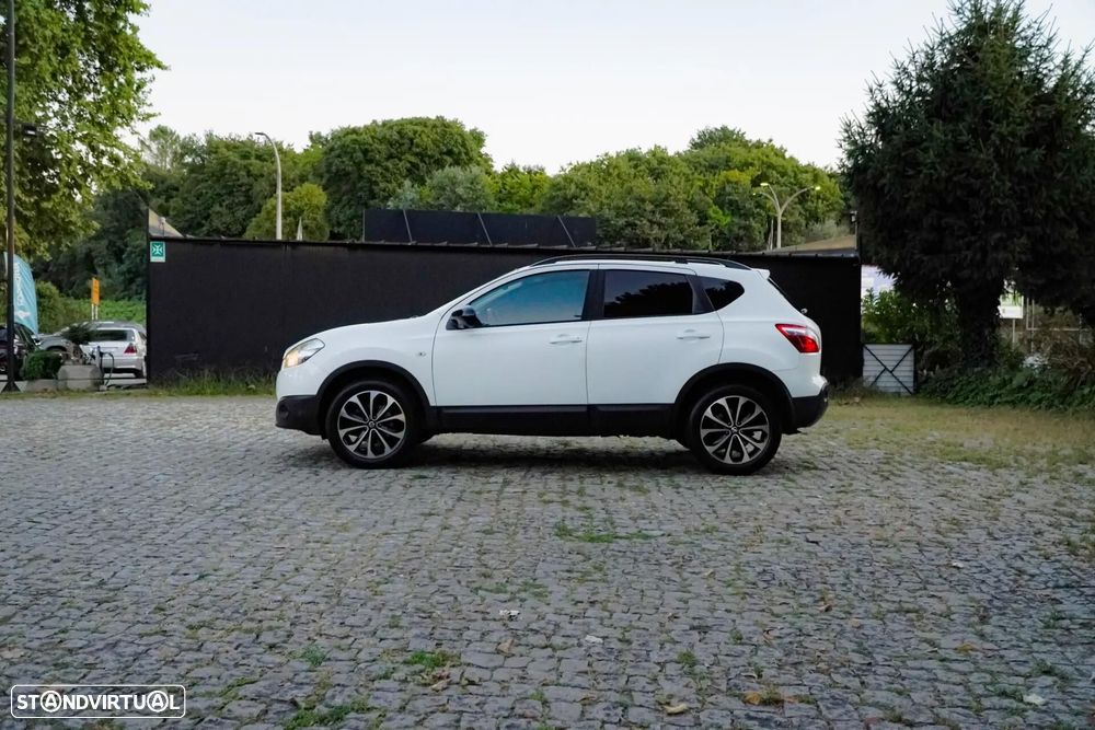 Nissan Qashqai - 4