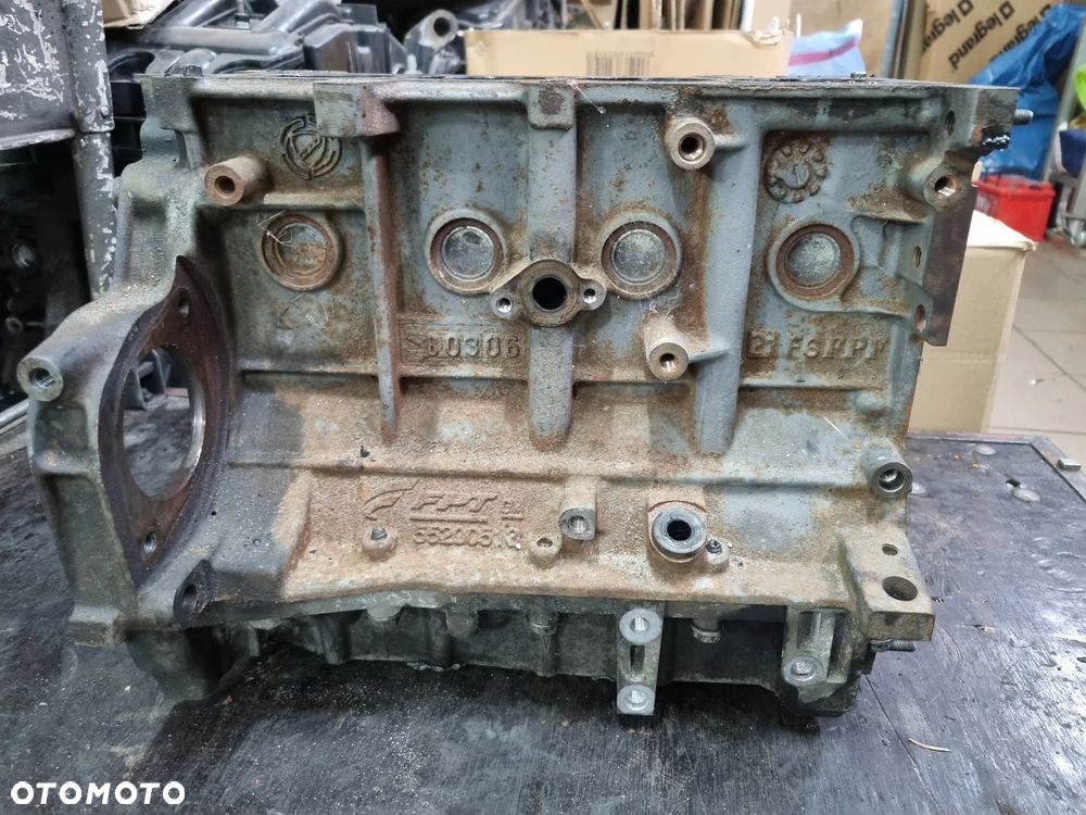 BLOK SILNIKA OPEL COMBO D FIAT DOBLO 3 III 11r. 1.3 CDTI EURO 4 - 3